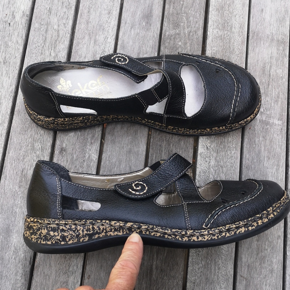 Rieker leather flats